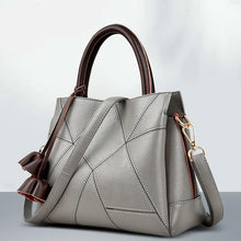 Load image into Gallery viewer, Leather Ladies Bags