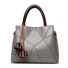 Load image into Gallery viewer, Leather Ladies Bags
