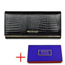 Load image into Gallery viewer, Beth Cat Women Wallet
